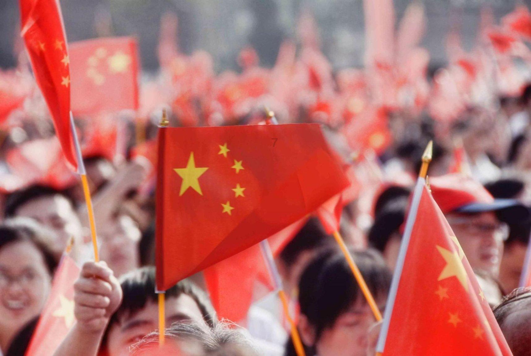 把民族文化种在学生心里